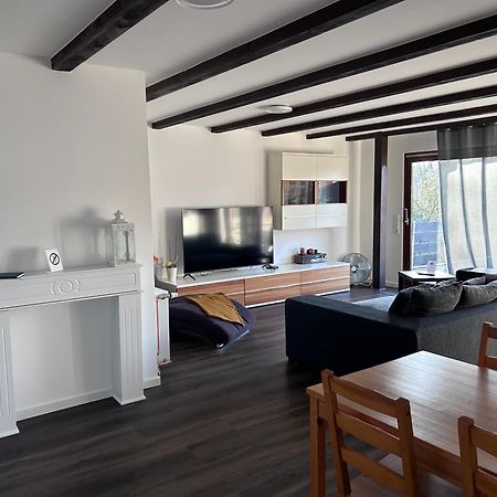 Schoenes Apartment Mit Dachterrasse Oldenburg Kültér fotó